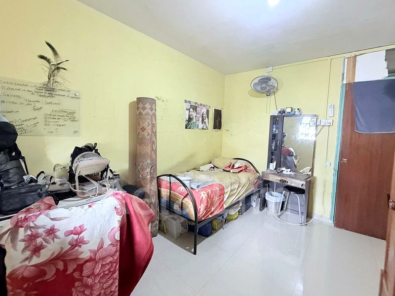 3 Room (3NG) HDB for Sale in 308 Bukit Batok Street 31 - Image 10