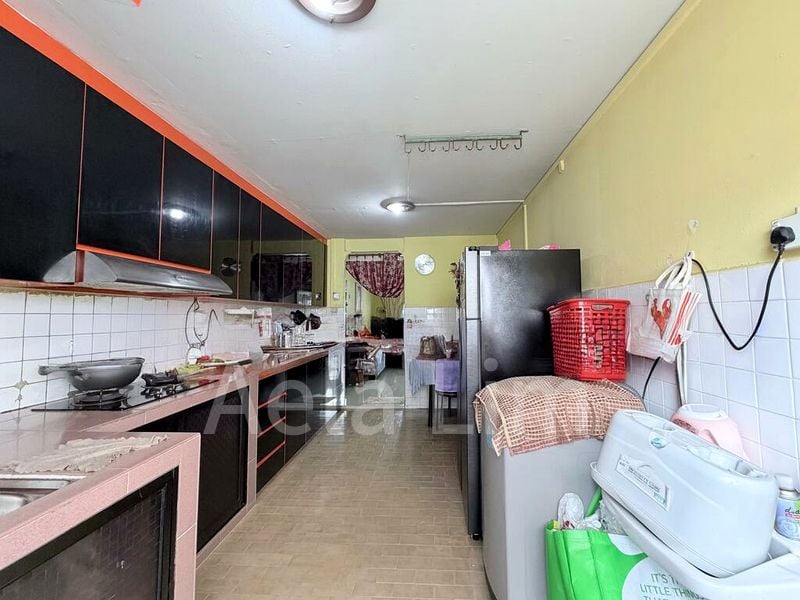 3 Room (3NG) HDB for Sale in 308 Bukit Batok Street 31 - Image 11