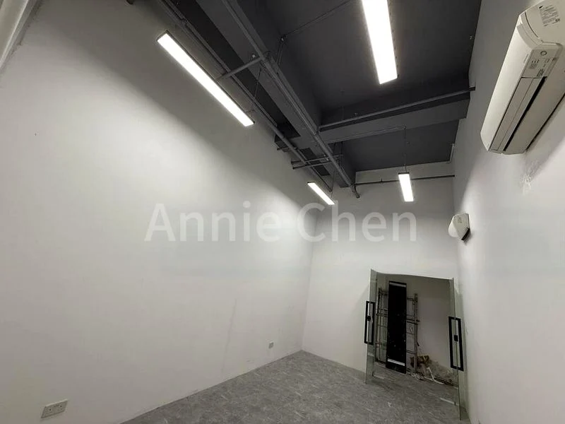 Light Industrial (B1) for Rent: Sindo Industrial Building - Image 3