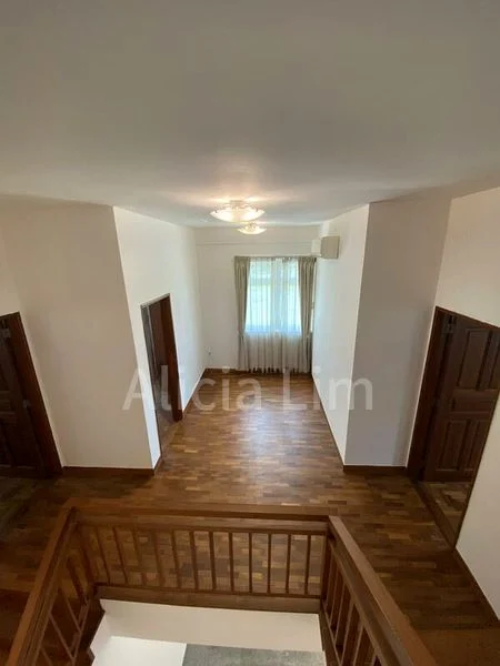 6 Bed Semi-Detached House (Landed) for Rent in  One Tree Hill - Image 9