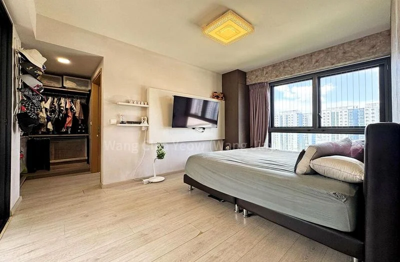 3 Bed Condo for Rent in  River Isles - Image 8