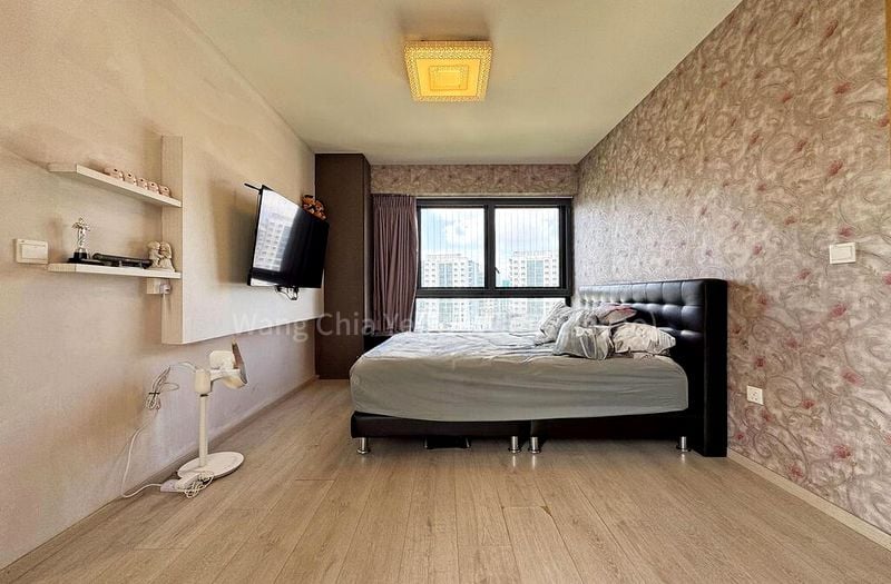 3 Bed Condo for Rent in  River Isles - Image 7