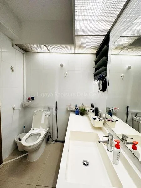 5 Room (5I) HDB for Sale in  96 Dawson Road - Image 3