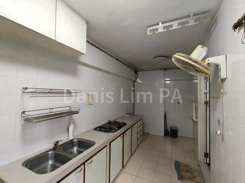 4 Room (4A) HDB for Sale in  119D Kim Tian Road - Image 11