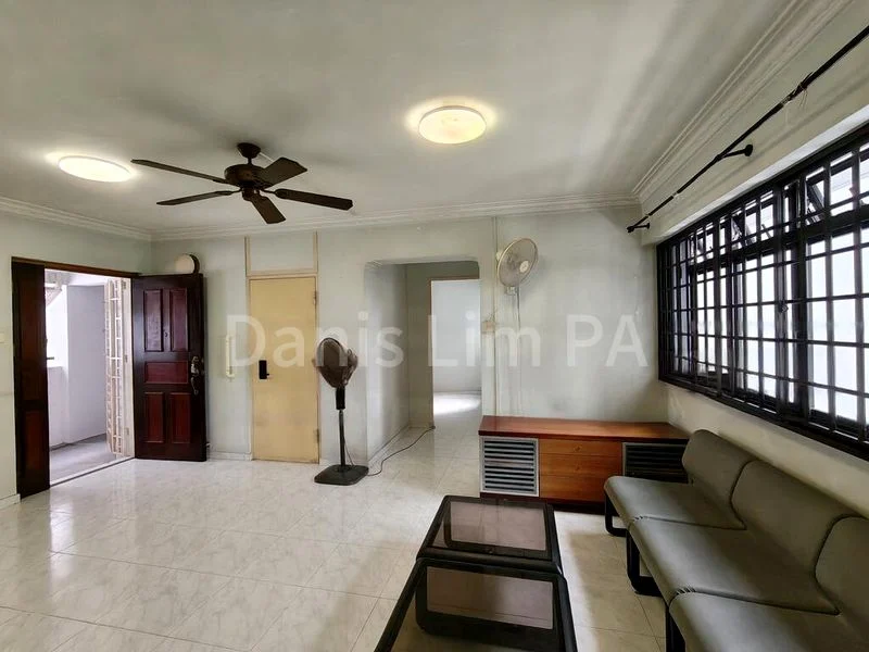 4 Room (4A) HDB for Sale in  119D Kim Tian Road - Image 17