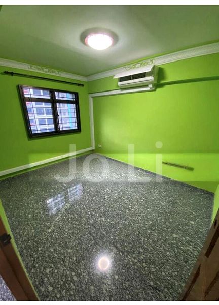 4 Room (4S) HDB for Rent in 64 Teban Gardens Road - Image 4