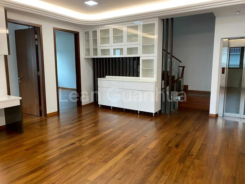 9 Bed Semi-Detached House (Landed) for Rent in  Recreation Lane - Image 5