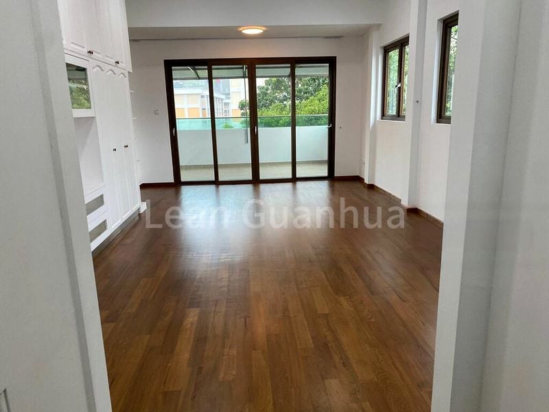 9 Bed Semi-Detached House (Landed) for Rent in  Recreation Lane - Image 7