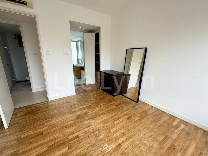 2 Bed Apartment (Condo) for Rent in  The Centris - Image 6