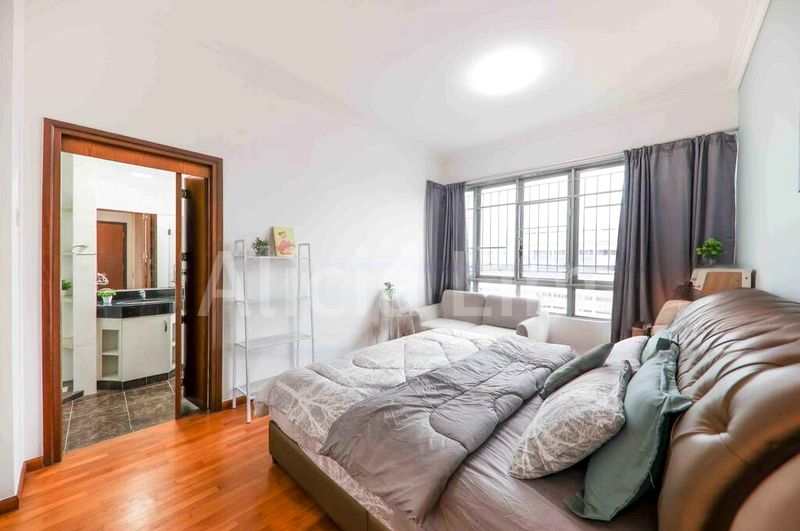 Room (Condo) for Rent in  Bishan Loft - Image 4