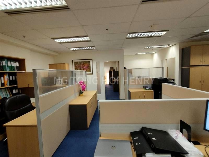Office for Rent in  Royal Group Building - Image 4