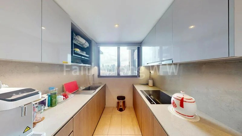 4 Bed Condo for Sale in Avenue South Residence - Image 11