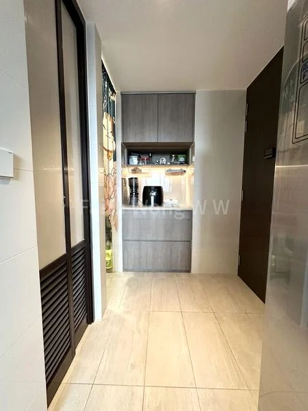 4 Bed Condo for Sale in Avenue South Residence - Image 1