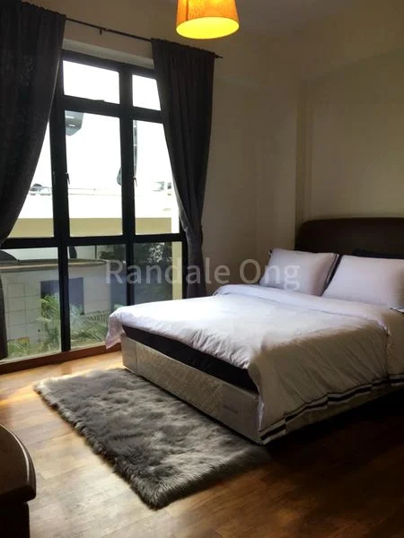 2 Bed Apartment (Condo) for Rent in  Harbourlights - Image 6
