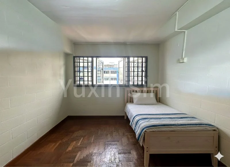 Common Room (HDB) for Rent in  63 Marine Drive - Image 2