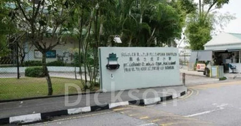 3 Bed Semi-Detached House (Landed) for Sale in Hillcrest Road - Image 6