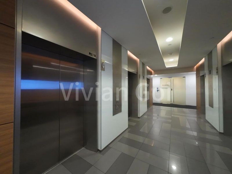 Office for Rent: Central Plaza - Image 4