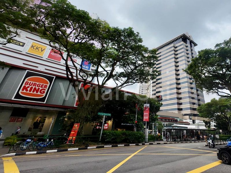 Office for Rent: Central Plaza - Image 6