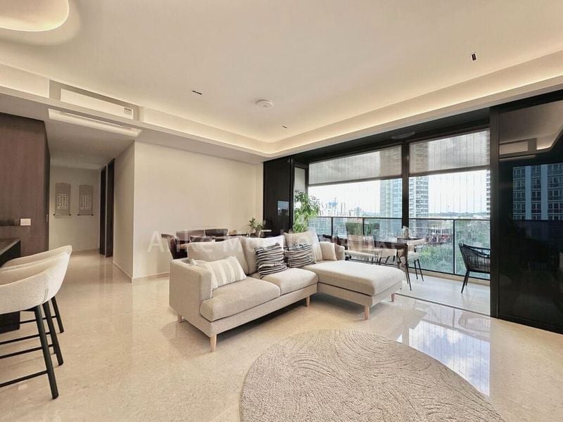 4 Bed Condo for Rent in Kopar At Newton - Image 2