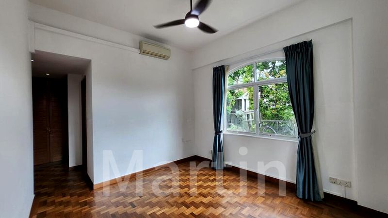 4 Bed Condo for Rent in  Duchess Crest - Image 8