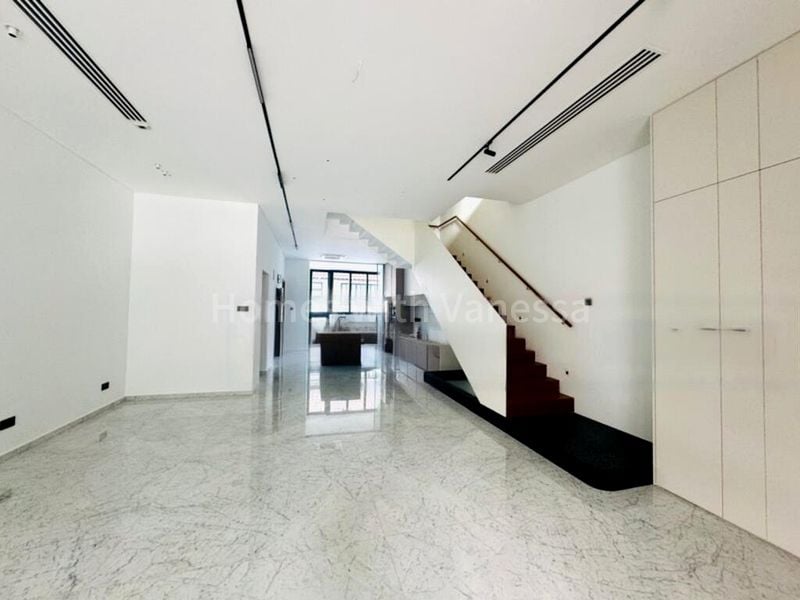 5 Bed Terraced House (Landed) for Sale in  Regent Villas - Image 5