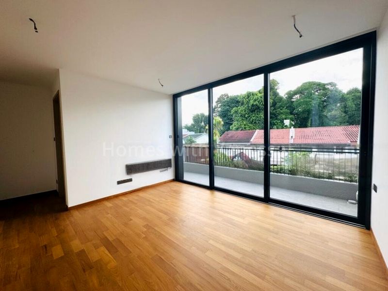 5 Bed Terraced House (Landed) for Sale in  Regent Villas - Image 18