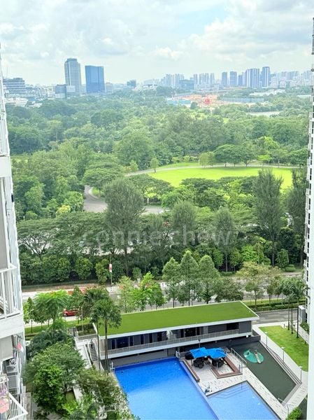 3 Bed Executive Condo for Sale in  Lake Life - Image 2