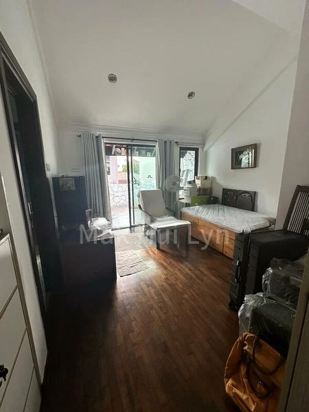 4 Bed Terraced House (Landed) for Sale in  Jalan Ulu Siglap - Image 5