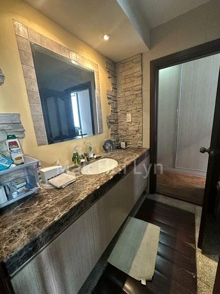 4 Bed Terraced House (Landed) for Sale in  Jalan Ulu Siglap - Image 6