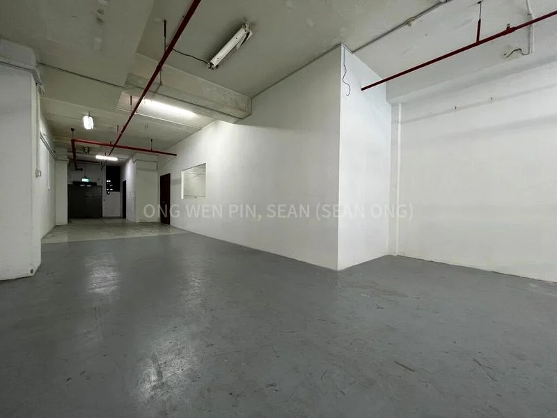 Factory / Workshop (B2) for Sale: Shun Li Industrial Park - Image 1