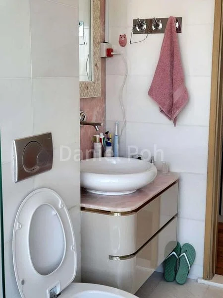 4 Bed Condo for Rent in  Skyline 360 @ Saint Thomas Walk - Image 3