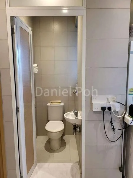 4 Bed Condo for Rent in  Skyline 360 @ Saint Thomas Walk - Image 1