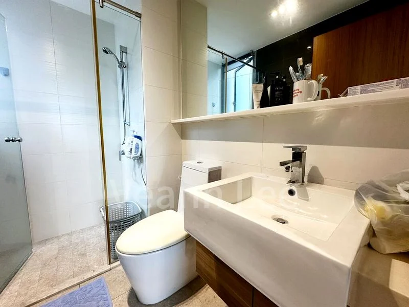 2 Bed Condo for Rent in  Waterfront Key - Image 6