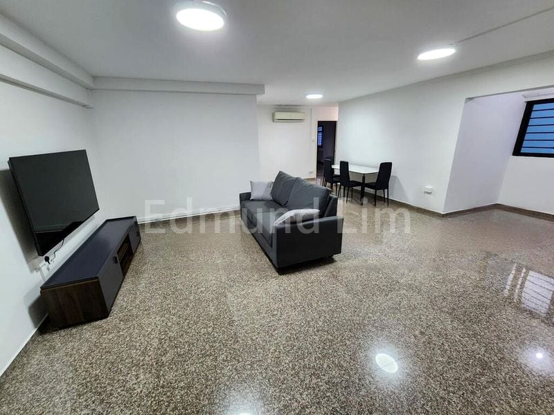 Executive HDB for Rent in  250D Compassvale Street - Image 6