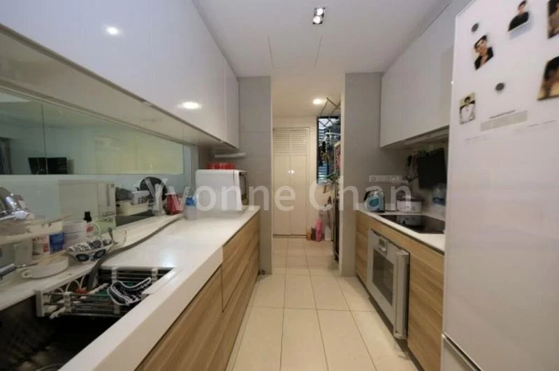 3 Bed Apartment (Condo) for Sale in Waterscape At Cavenagh - Image 3