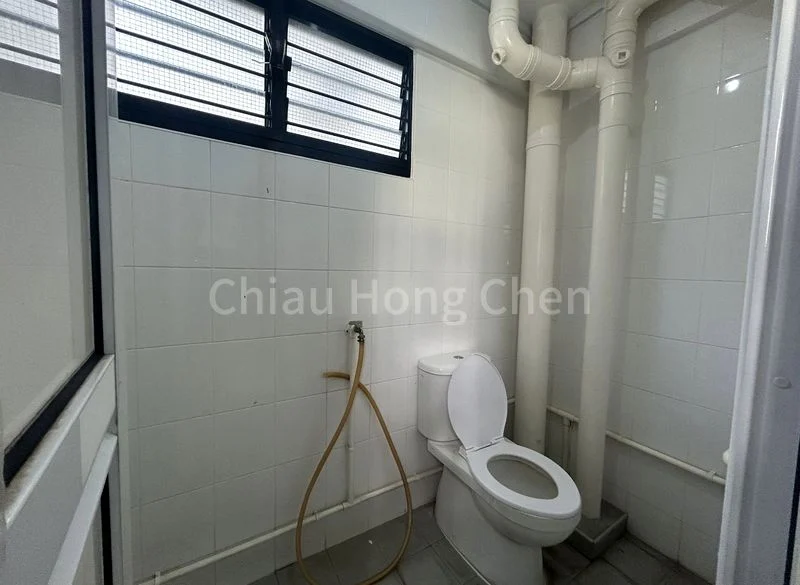 Shop / Shophouse for Rent in Nee Soon Central Meadows - Image 1