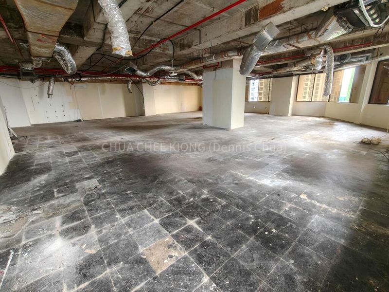 Office for Rent: International Plaza - Image 1