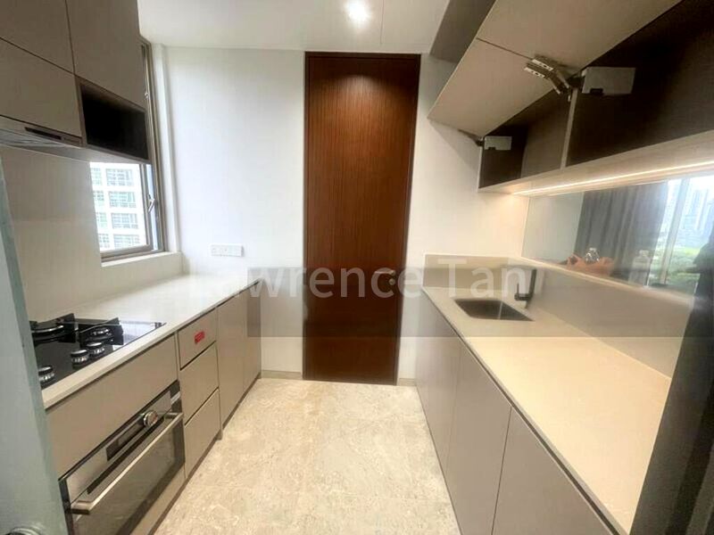 3 Bed Apartment (Condo) for Rent in  33 Devonshire - Image 5