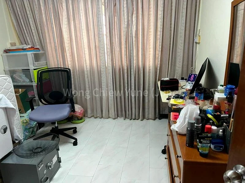 Maisonette HDB for Rent in  858 Tampines Avenue 5 - Image 13