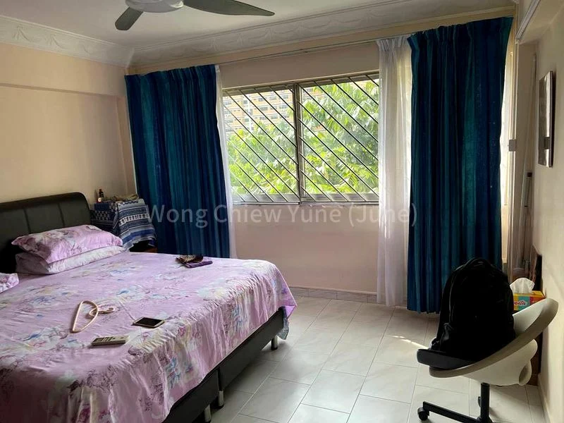 Maisonette HDB for Rent in  858 Tampines Avenue 5 - Image 11
