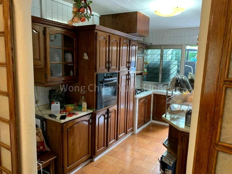 Maisonette HDB for Rent in  858 Tampines Avenue 5 - Image 2