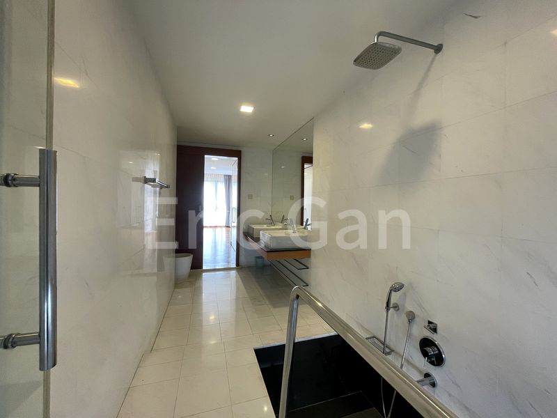 4 Bed Semi-Detached House (Landed) for Rent in  Bukit Villas - Image 12