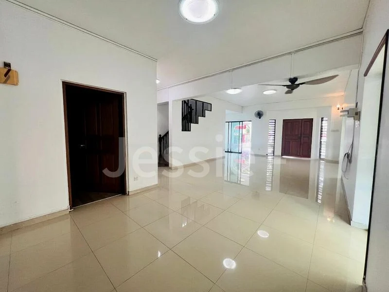 5 Bed Terraced House (Landed) for Sale in  Yunnan Gardens - Image 1