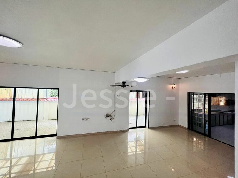 5 Bed Terraced House (Landed) for Sale in  Yunnan Gardens - Image 15