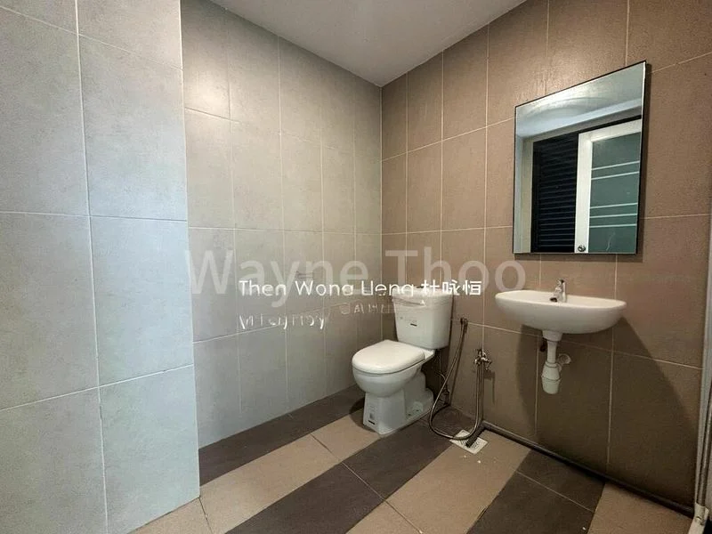 Light Industrial (B1) for Rent: Woodlands 11 - Image 8