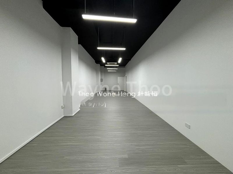 Light Industrial (B1) for Rent: Woodlands 11 - Image 14