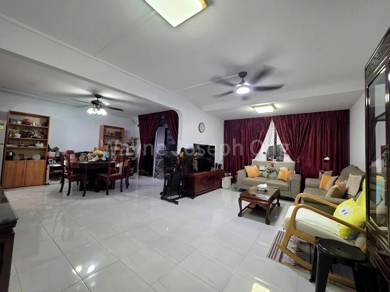 5 Room (5I) HDB for Sale in  163 Simei Road - Image 1