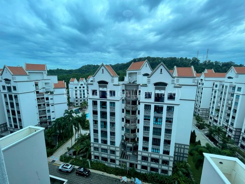 3+1 Bed Condo for Rent in  Hume Park I - Image 2