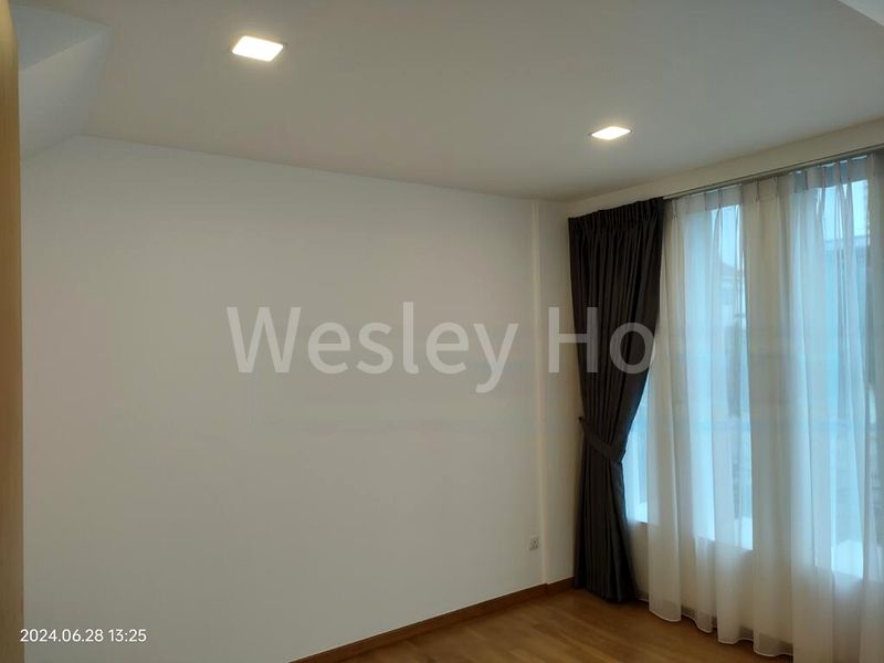 4 Bed Cluster House (Landed) for Rent in  King's 8 - Image 9