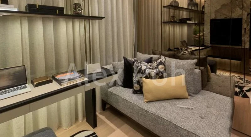 5 Bed Condo for Sale in Zyon Grand - Image 1